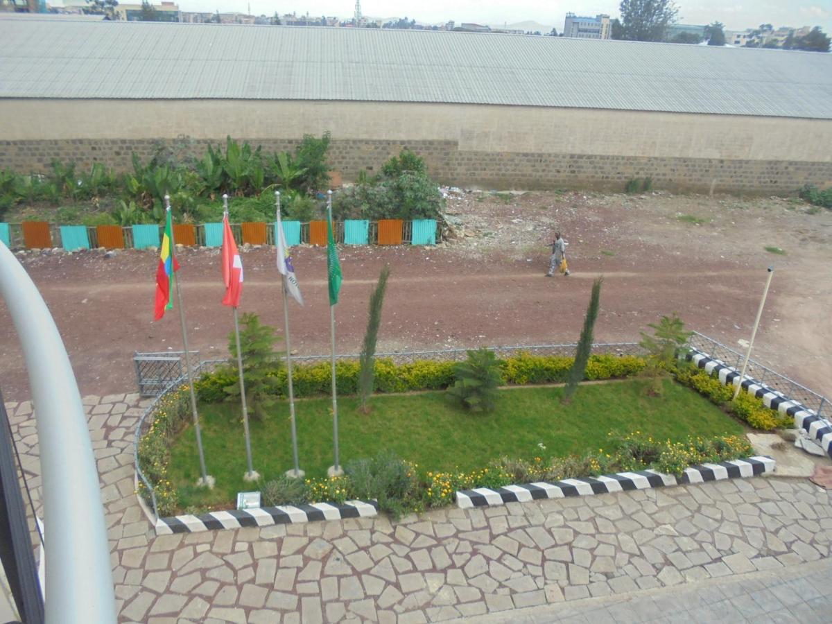 Miracle Hotel Addis Ababa Exteriör bild